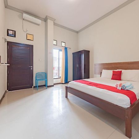 Reddoorz Near Gor Sempaja Samarinda Ξενοδοχείο Εξωτερικό φωτογραφία