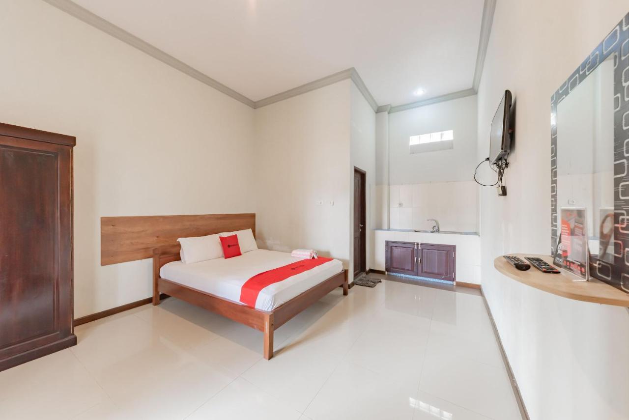 Reddoorz Near Gor Sempaja Samarinda Ξενοδοχείο Εξωτερικό φωτογραφία