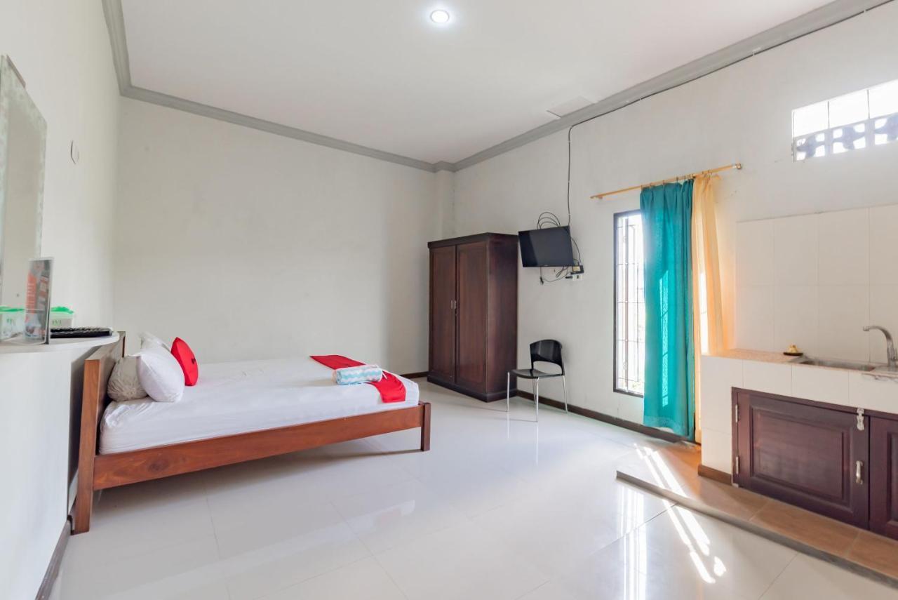 Reddoorz Near Gor Sempaja Samarinda Ξενοδοχείο Εξωτερικό φωτογραφία