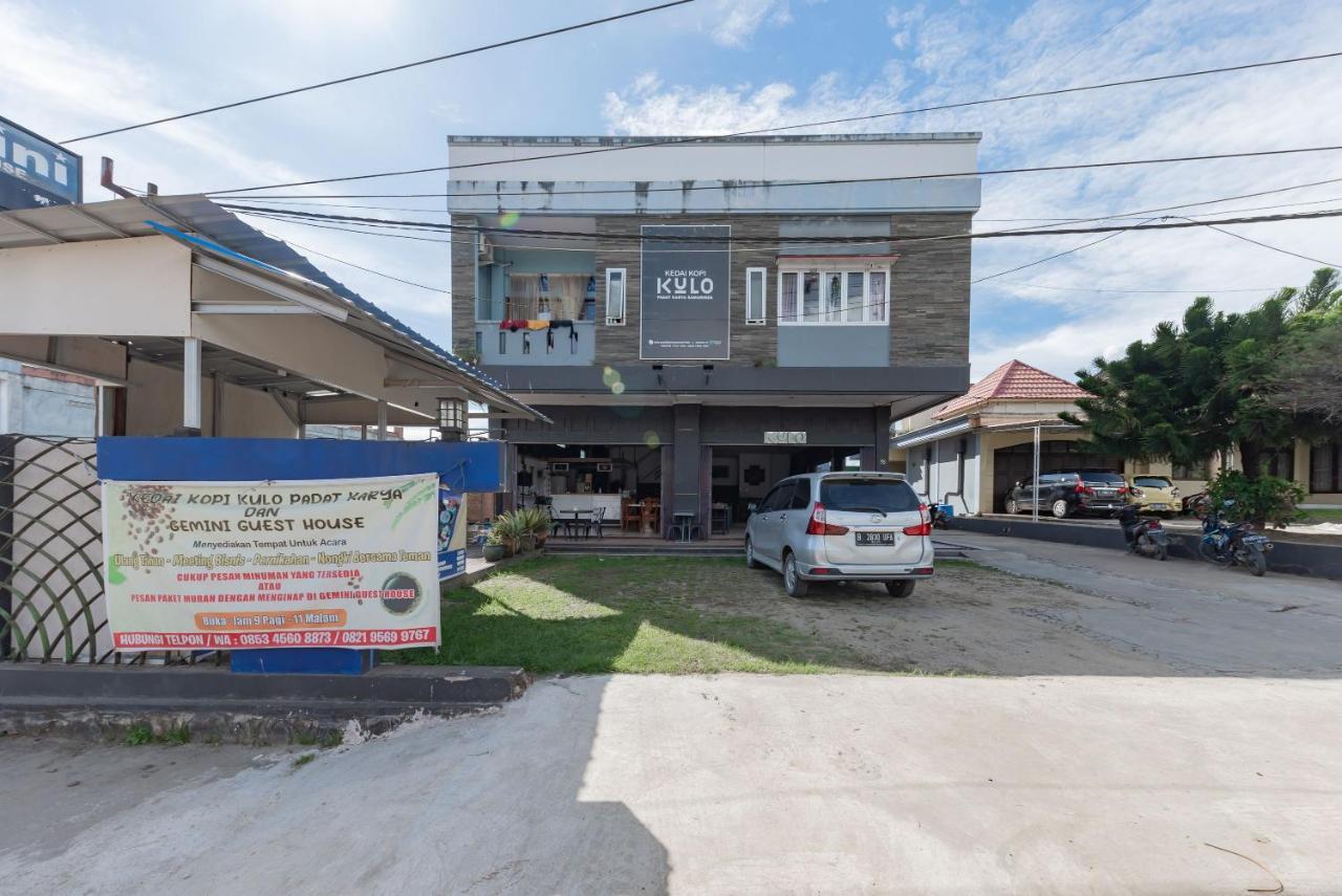 Reddoorz Near Gor Sempaja Samarinda Ξενοδοχείο Εξωτερικό φωτογραφία