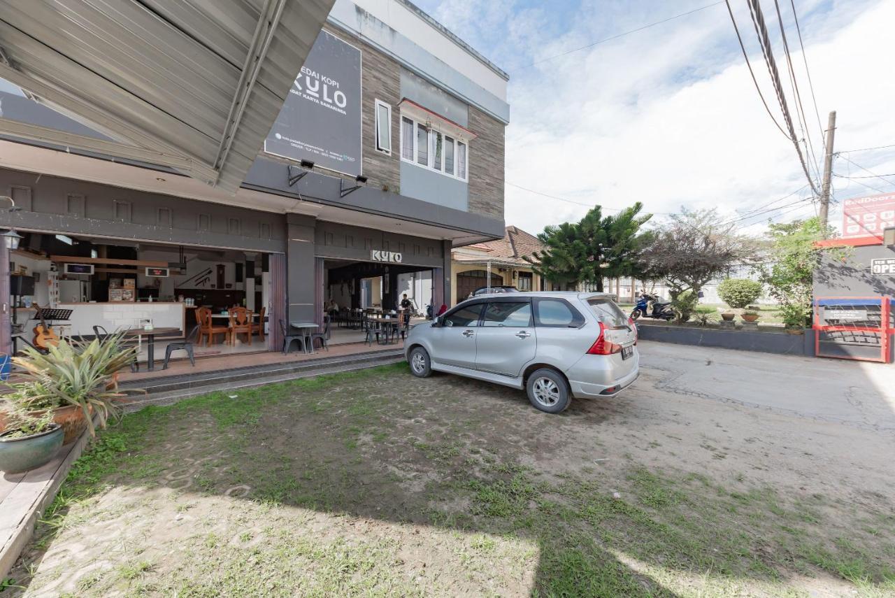 Reddoorz Near Gor Sempaja Samarinda Ξενοδοχείο Εξωτερικό φωτογραφία